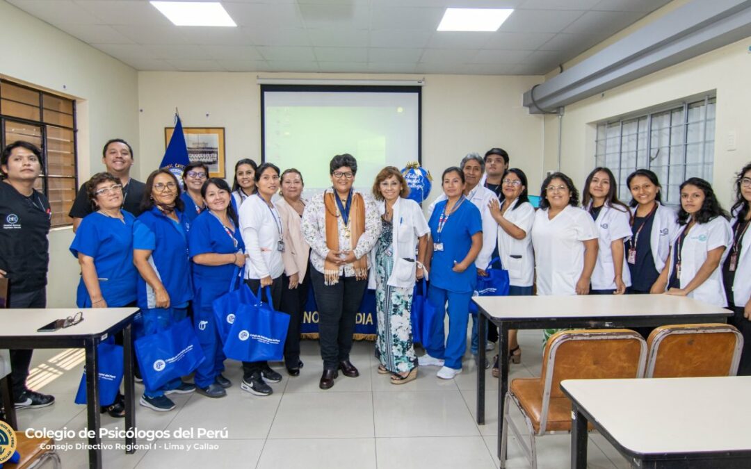 Decana participó de participó en actividades del Hospital Nacional Cayetano Heredia con motivo de la celebración del Día del Psicólogo