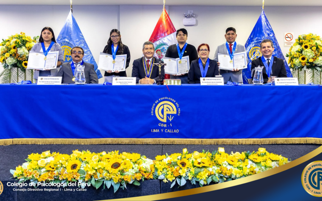 Nuevos psicólogos se incorporan al Colegio de Psicólogos del Perú durante la Ceremonia de Colegiatura de junio de 2026
